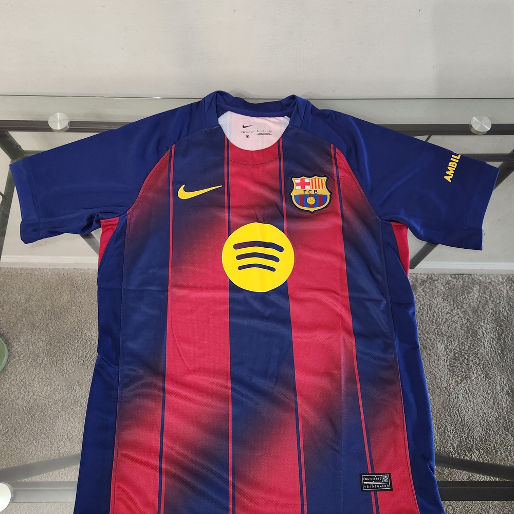 Barcelona Jersey - Picture 3 of 3
